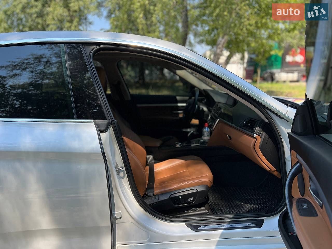 BMW 3 Series GT 2015 VIN WBA3X5C51FD561917 фото оголошення 12 з 19