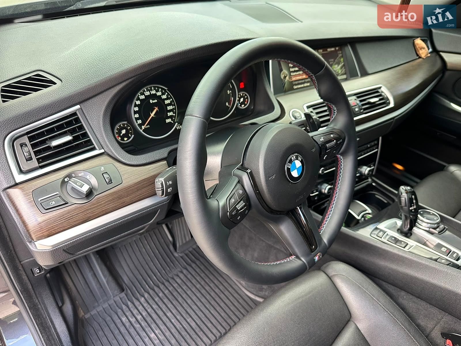 BMW 5 Series GT 2014 VIN WBA5N21090D496830 фото оголошення 12 з 15
