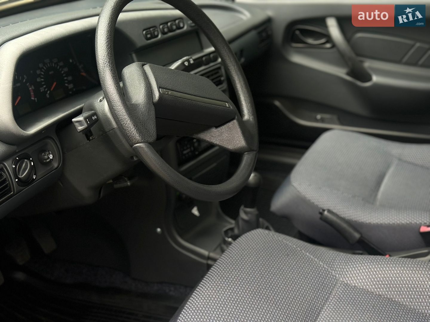 ВАЗ / Lada 2115 Samara 2011 VIN XTA211540B4975580 фото оголошення 13 з 26