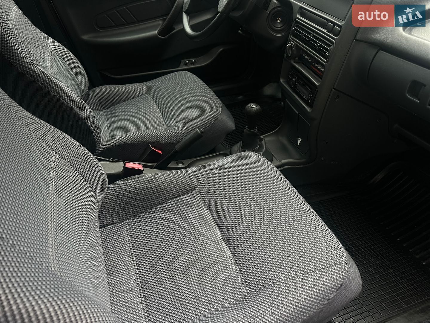 ВАЗ / Lada 2115 Samara 2011 VIN XTA211540B4975580 фото оголошення 18 з 26