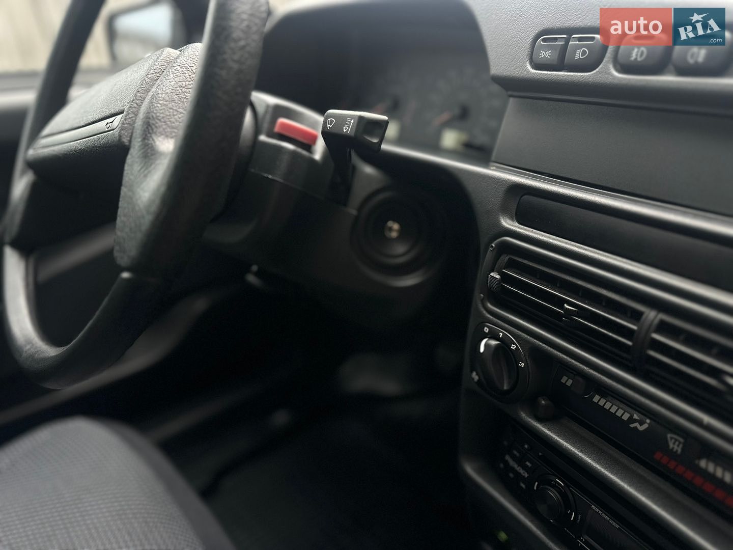 ВАЗ / Lada 2115 Samara 2011 VIN XTA211540B4975580 фото оголошення 22 з 26