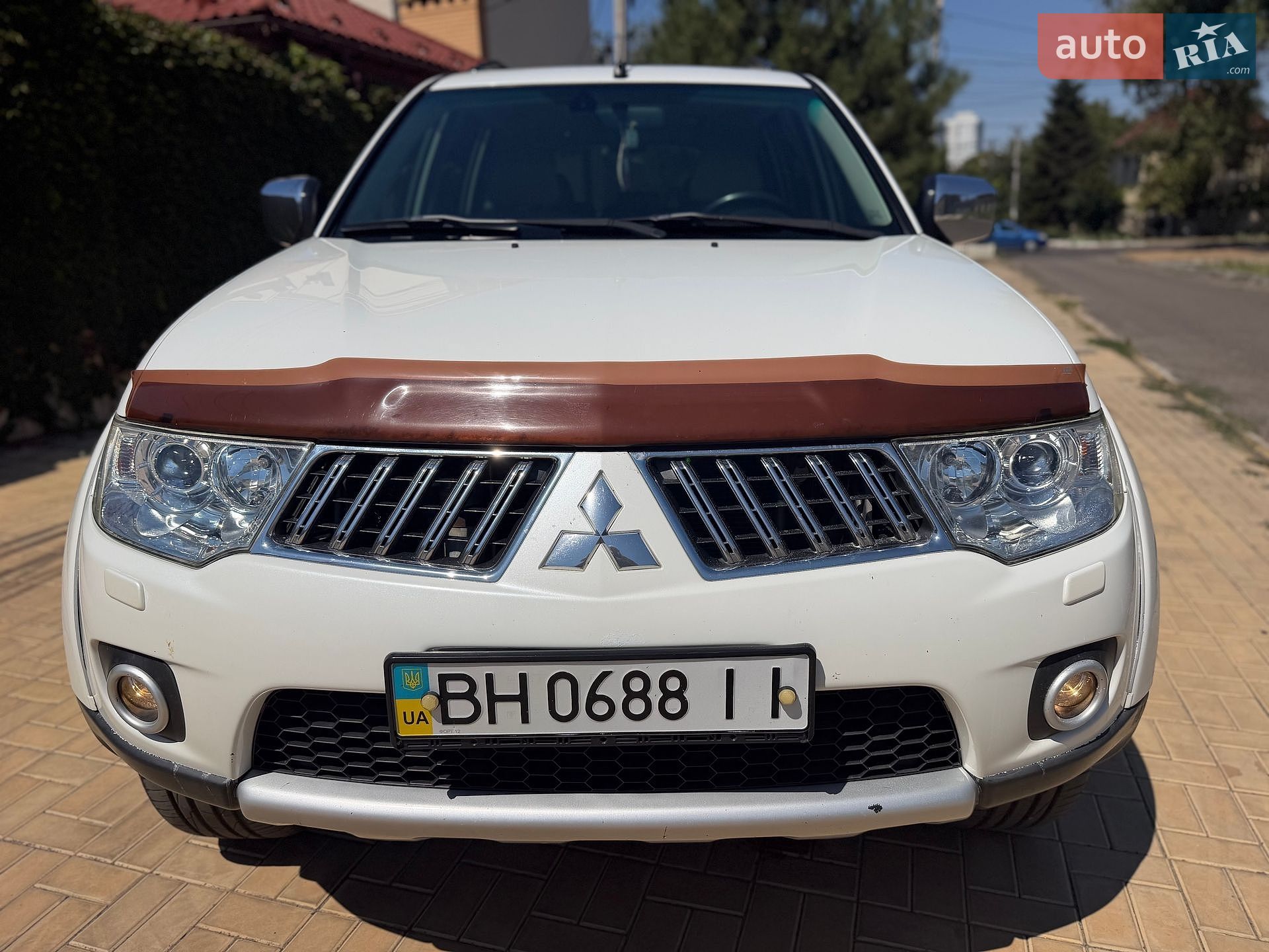Mitsubishi Pajero Sport 2011 VIN MMCGYKH60BFZ07385 фото оголошення 2 з 23