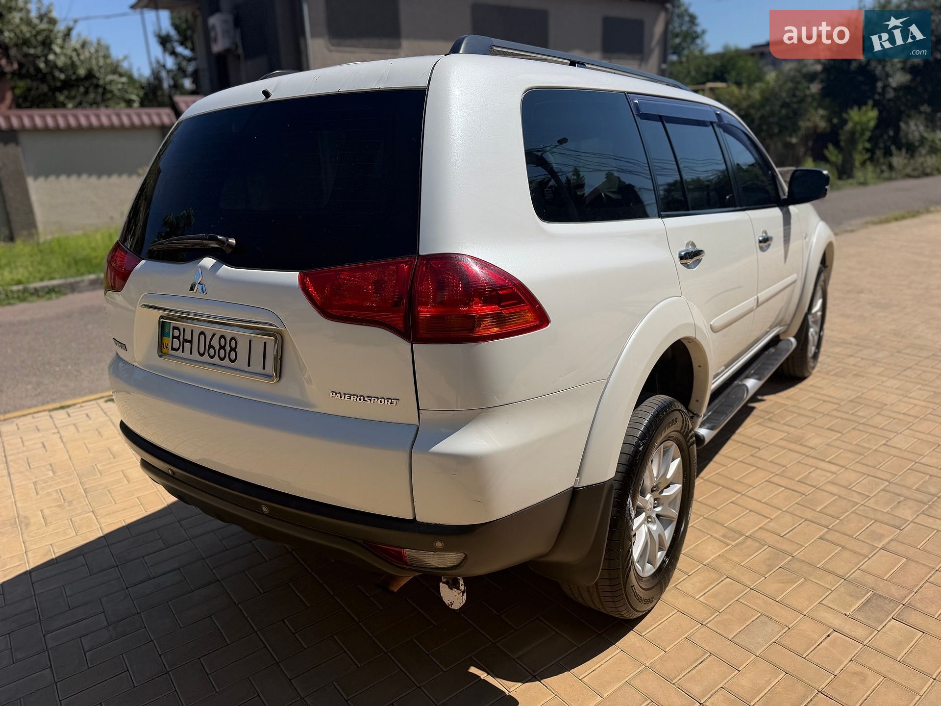 Mitsubishi Pajero Sport 2011 VIN MMCGYKH60BFZ07385 фото оголошення 6 з 23