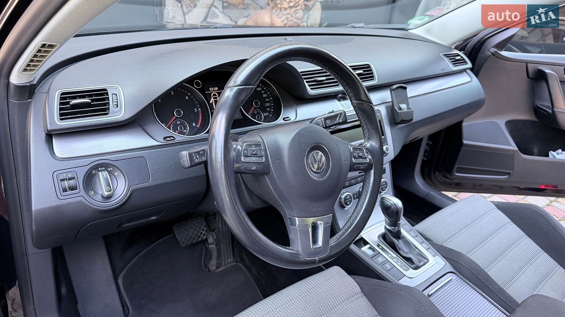 Volkswagen Passat 2013 VIN WVWZZZ3CZDE145809 фото оголошення 4 з 20
