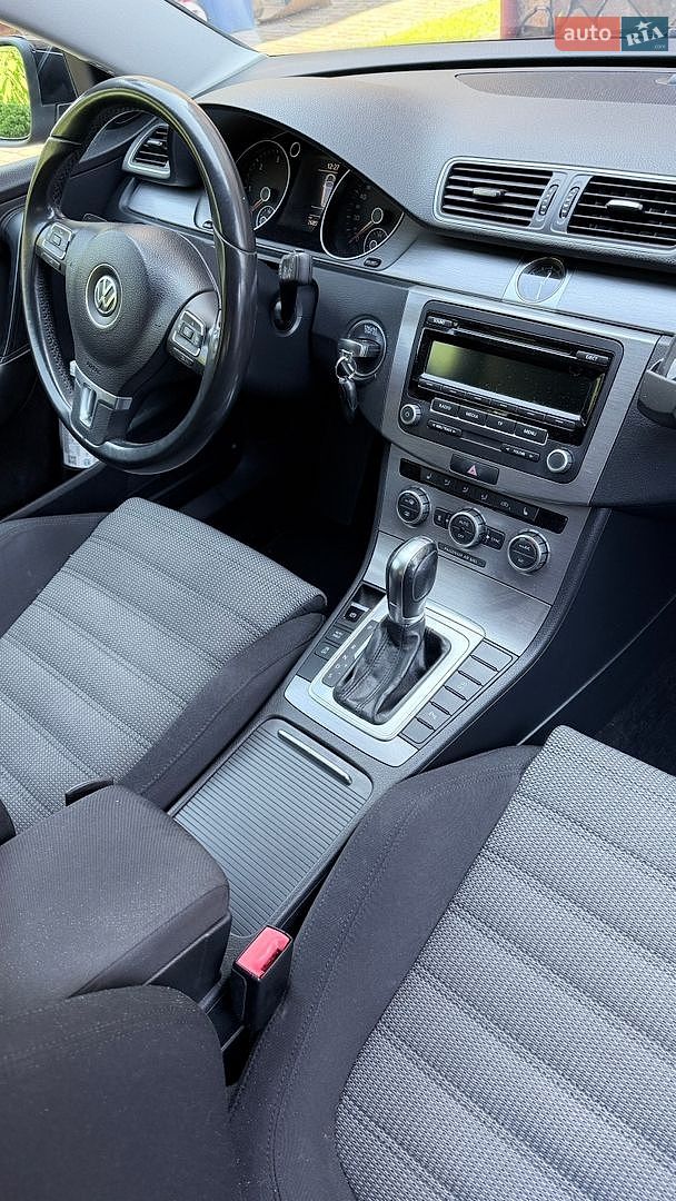 Volkswagen Passat 2013 VIN WVWZZZ3CZDE145809 фото оголошення 13 з 20