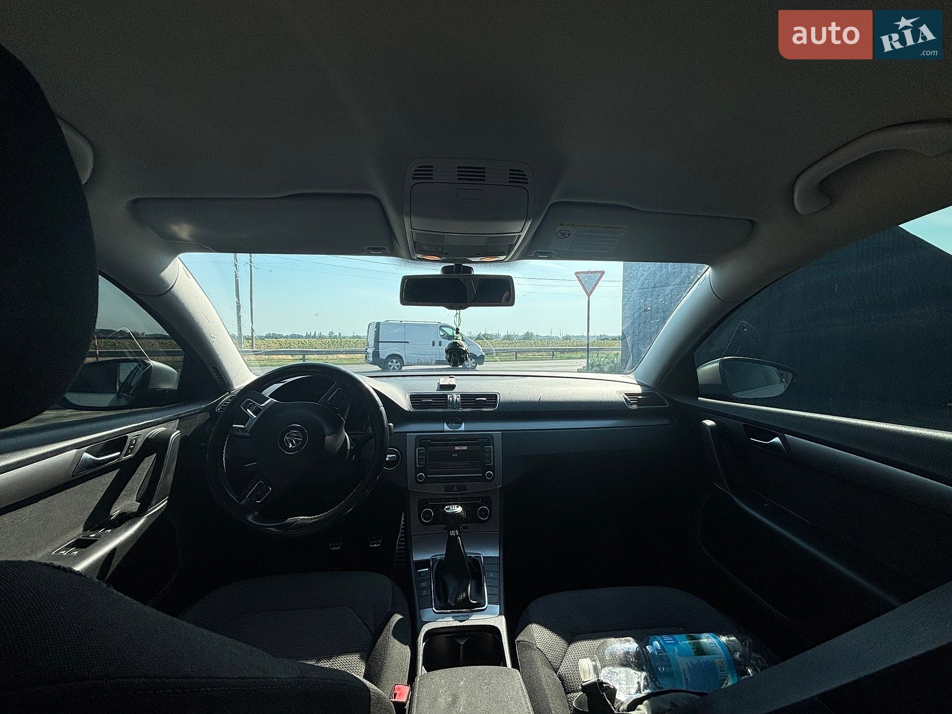 Volkswagen Passat 2011 VIN WVWZZZ3CZBE364965 фото оголошення 6 з 15
