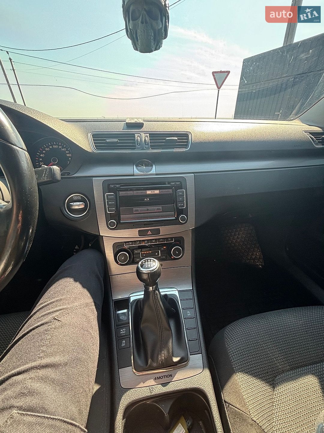 Volkswagen Passat 2011 VIN WVWZZZ3CZBE364965 фото оголошення 12 з 15
