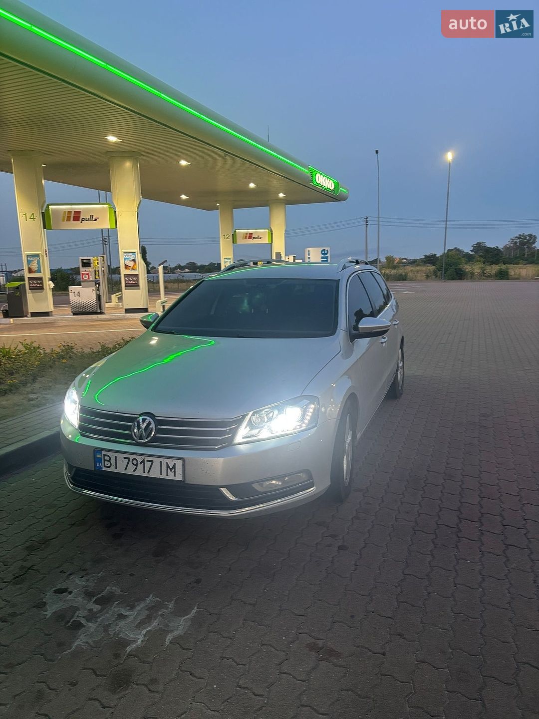 Volkswagen Passat 2011 VIN WVWZZZ3CZBE364965 фото оголошення 14 з 15