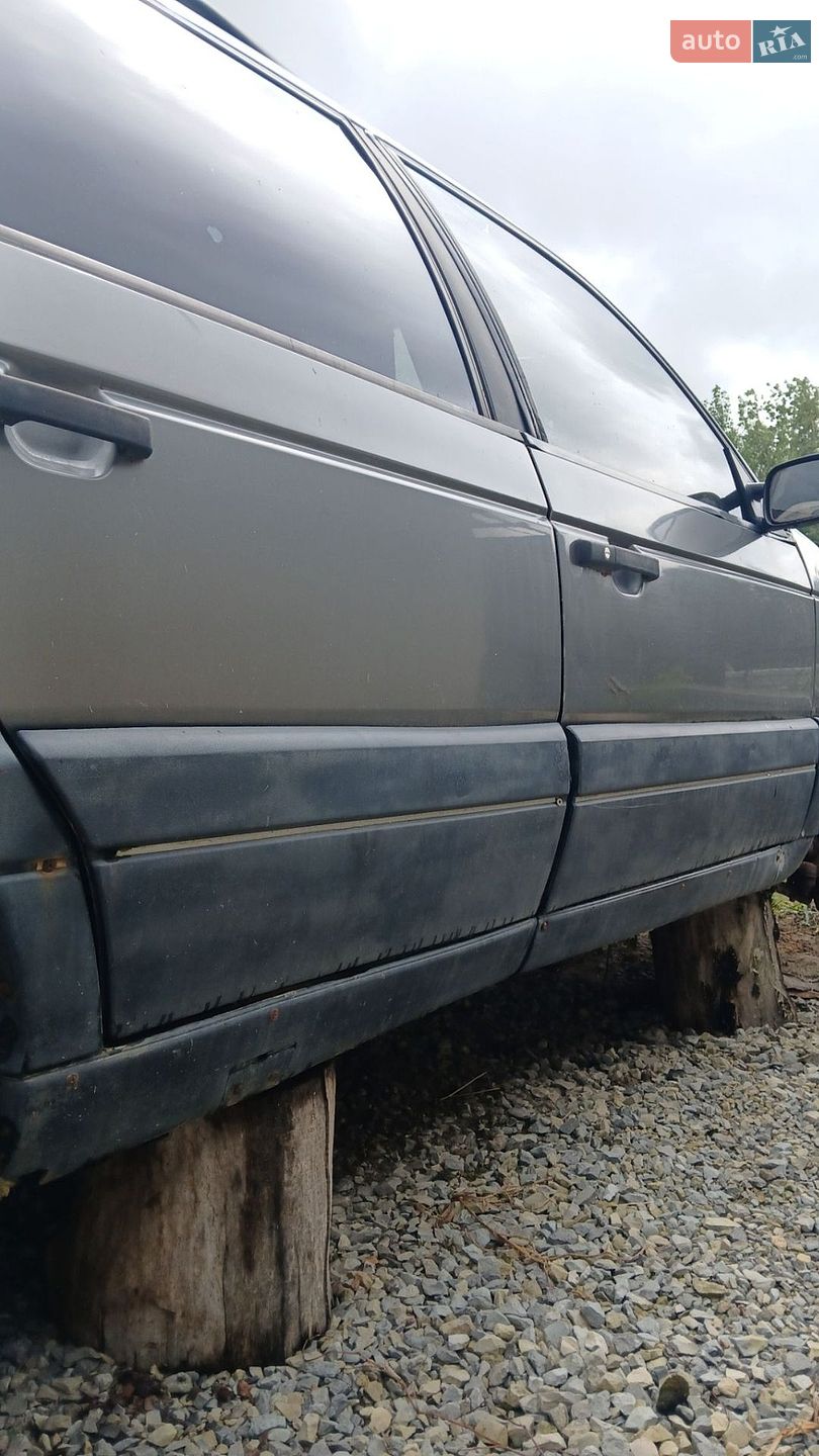 Volkswagen Passat 1989 VIN WVWZZZ31ZKE090697 фото оголошення 6 з 23