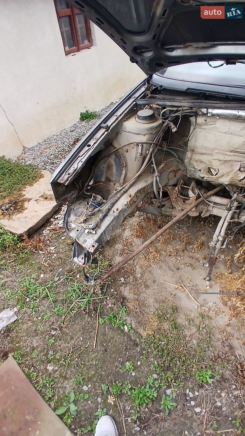Volkswagen Passat 1989 VIN WVWZZZ31ZKE090697 фото оголошення 17 з 23