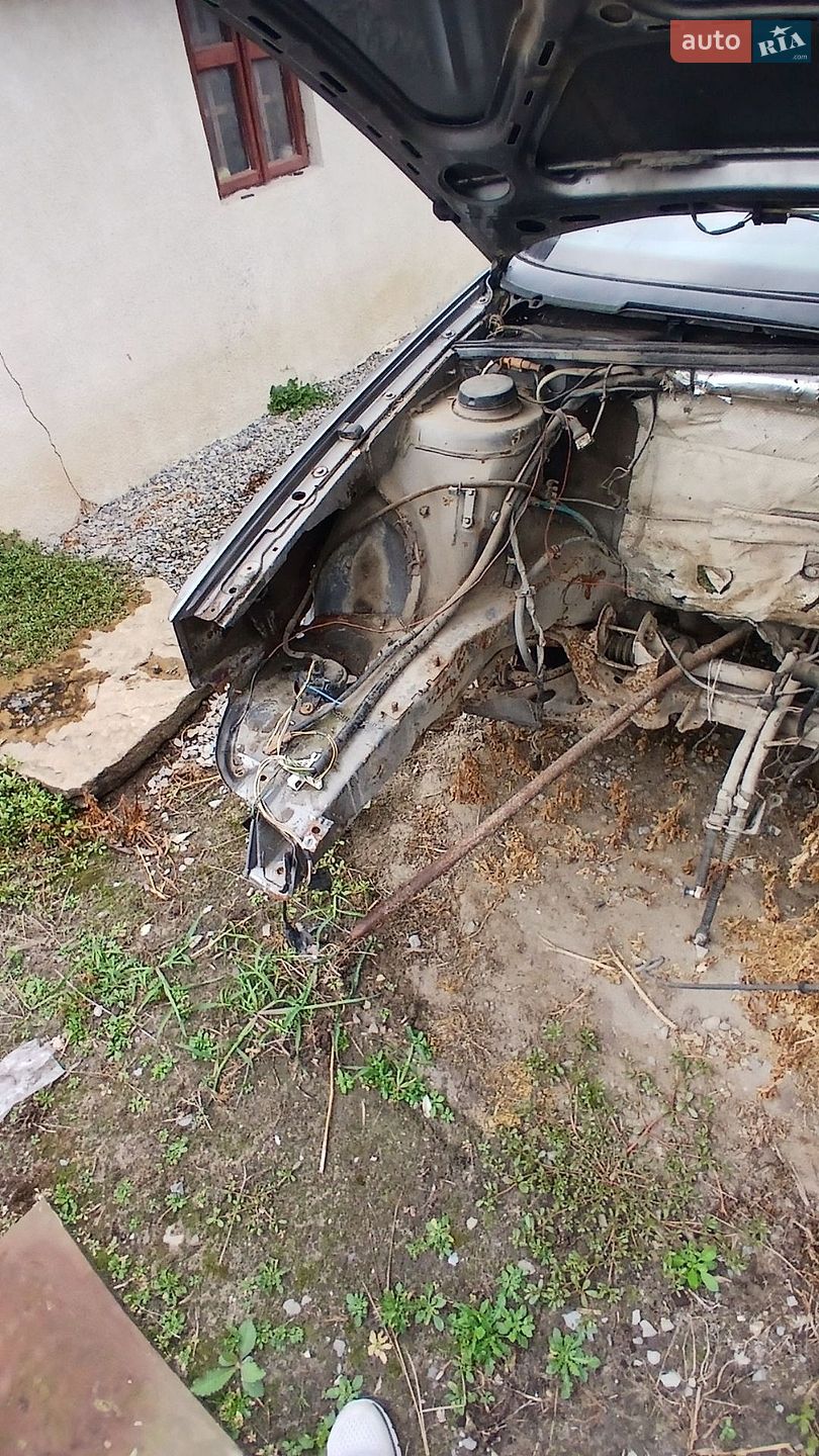 Volkswagen Passat 1989 VIN WVWZZZ31ZKE090697 фото оголошення 18 з 23