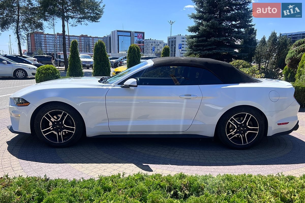 Ford Mustang 2018 VIN 1FATP8UH2J5133182 фото оголошення 7 з 28