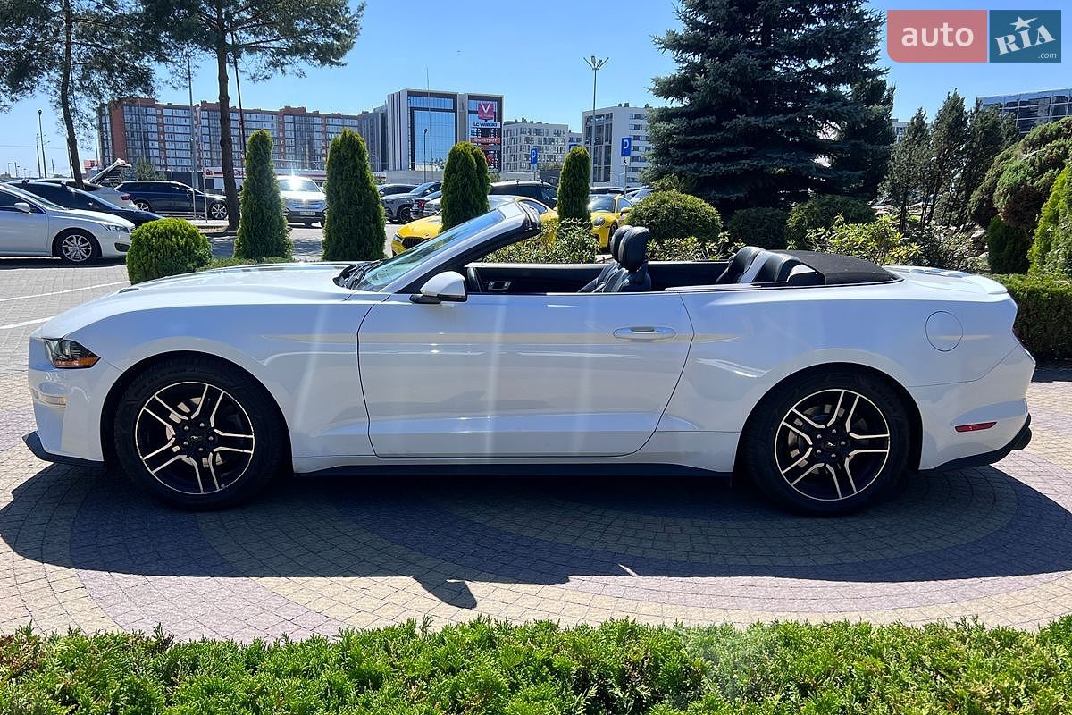 Ford Mustang 2018 VIN 1FATP8UH2J5133182 фото оголошення 8 з 28