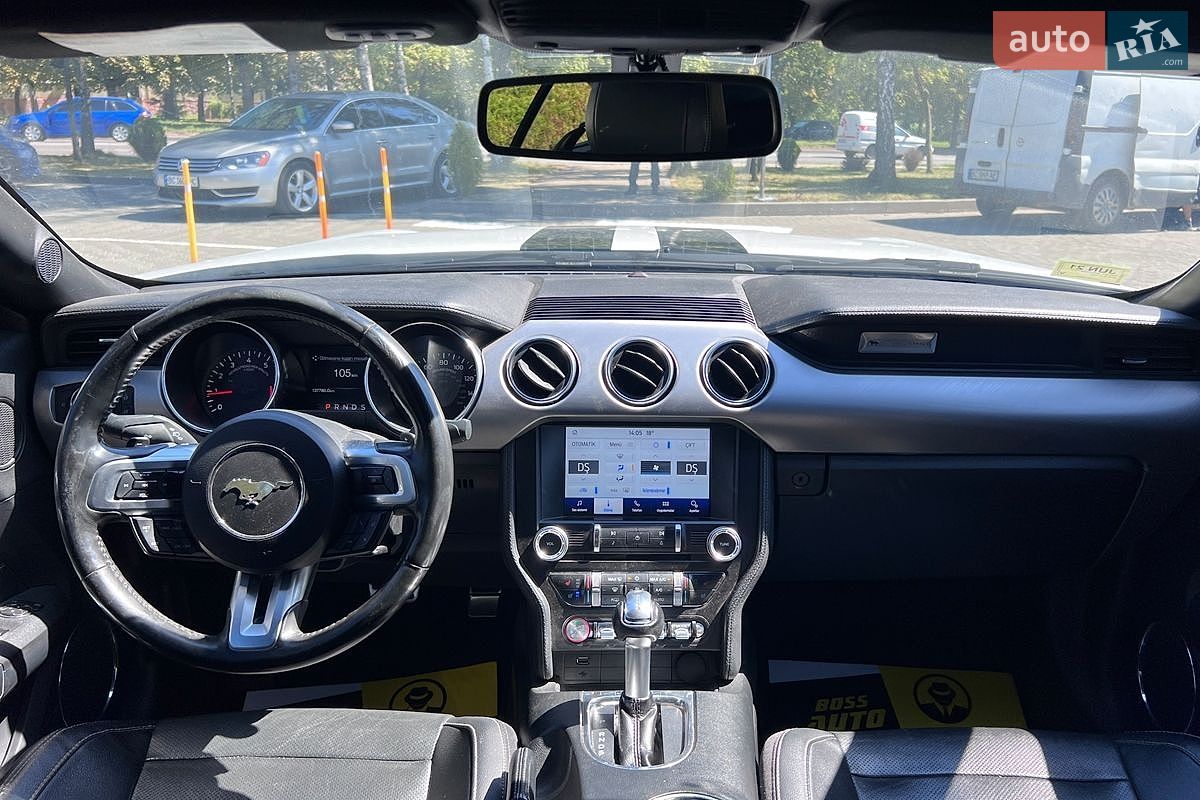 Ford Mustang 2018 VIN 1FATP8UH2J5133182 фото оголошення 18 з 28