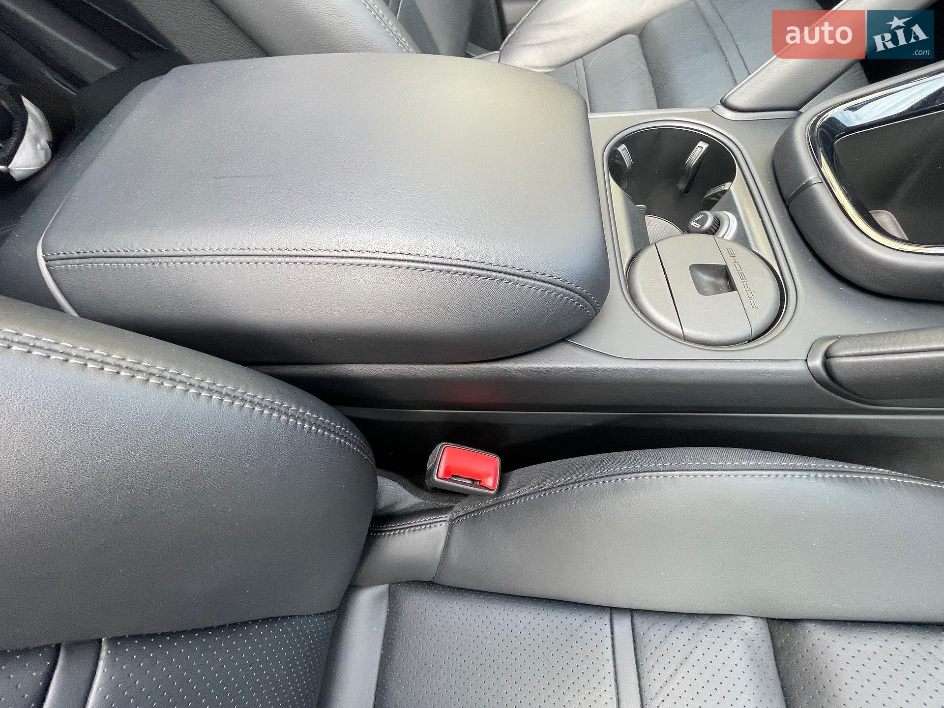 Porsche Cayenne 2024 VIN WP1ZZZ9Y2RDA36187 фото оголошення 31 з 69