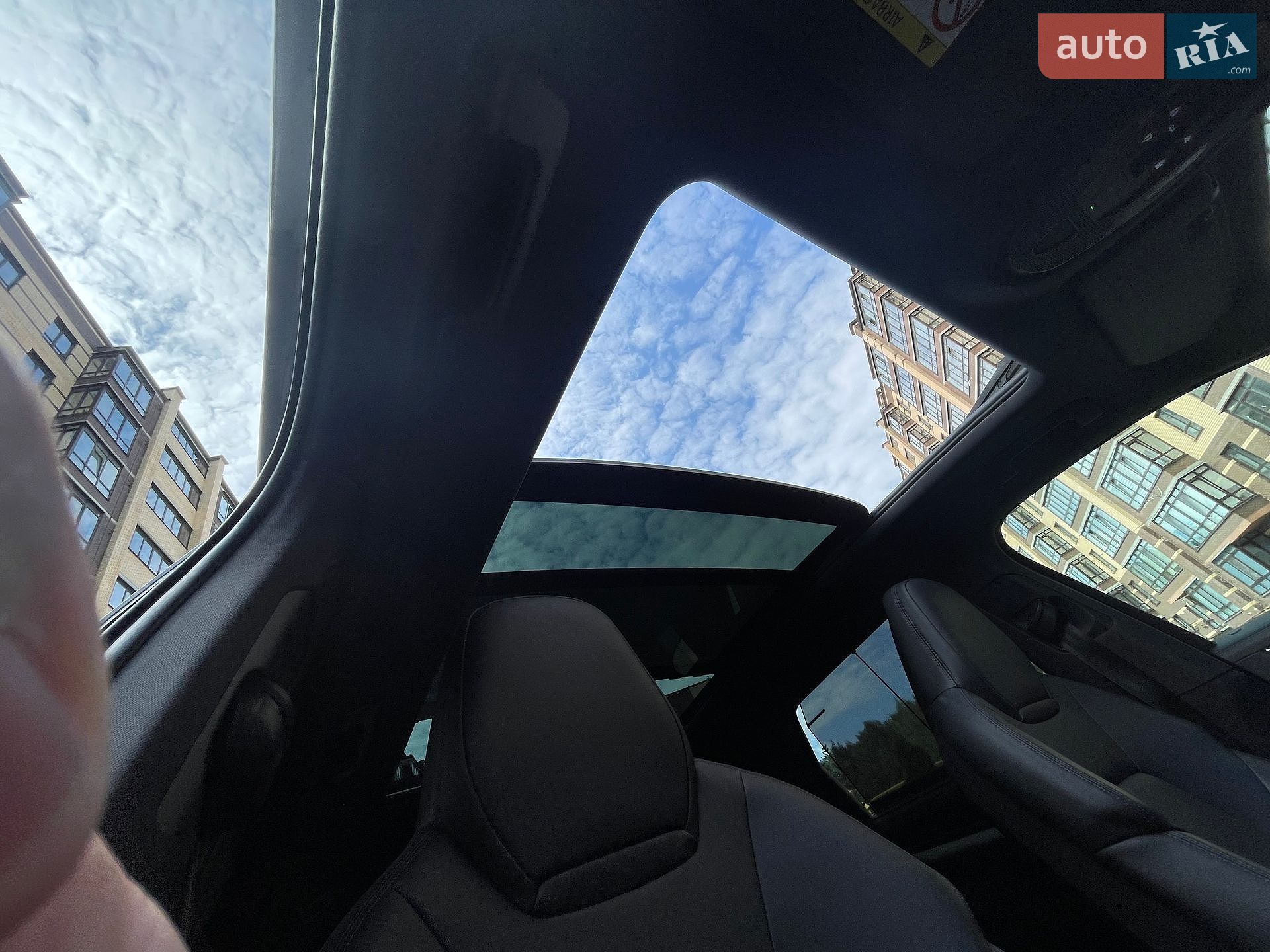 Porsche Cayenne 2024 VIN WP1ZZZ9Y2RDA36187 фото оголошення 32 з 69
