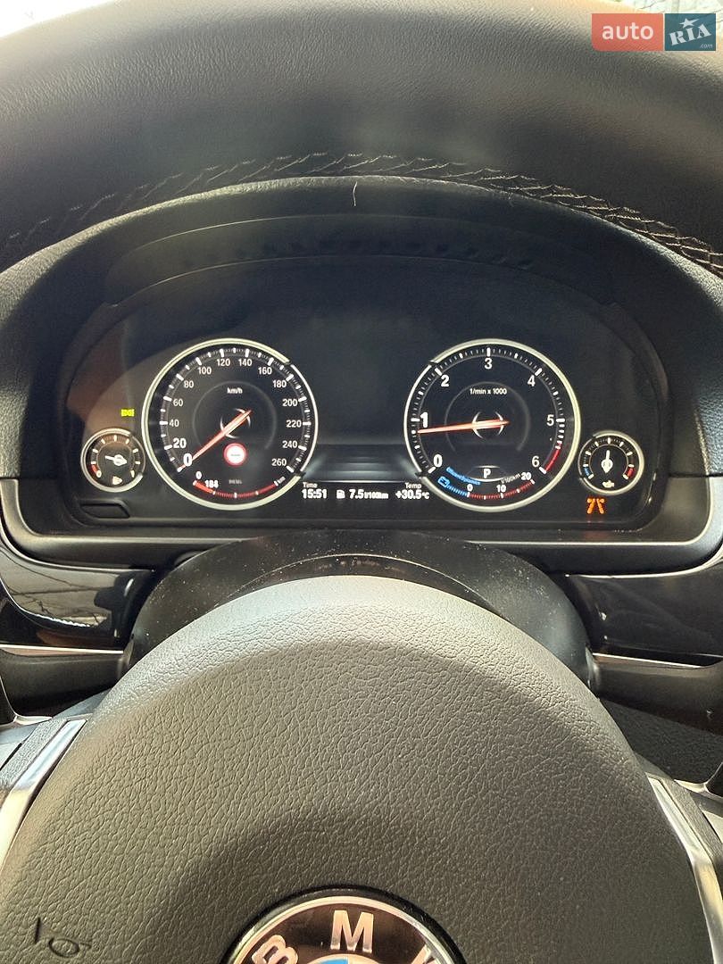 BMW 5 Series 2015 VIN WBA5E7101FD675966 фото оголошення 13 з 51