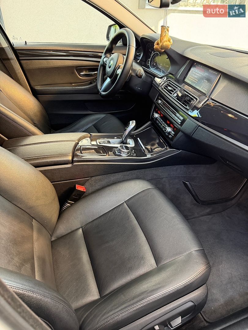 BMW 5 Series 2015 VIN WBA5E7101FD675966 фото оголошення 30 з 51