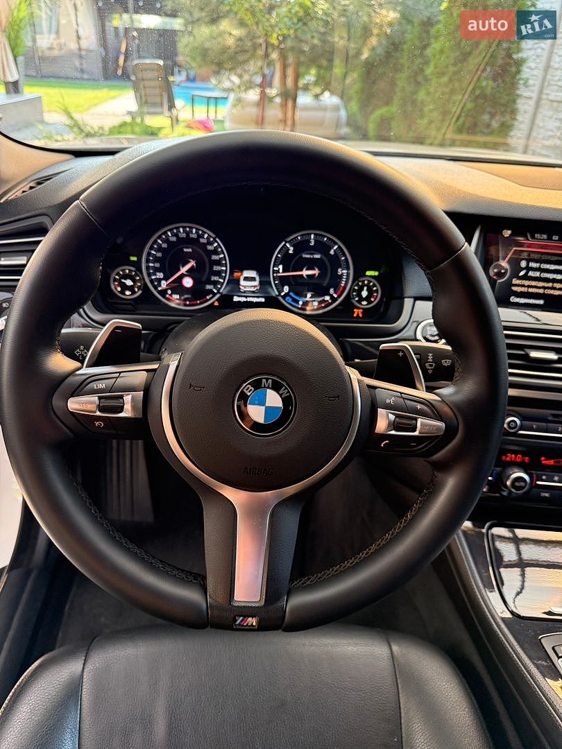 BMW 5 Series 2015 VIN WBA5E7101FD675966 фото оголошення 32 з 51