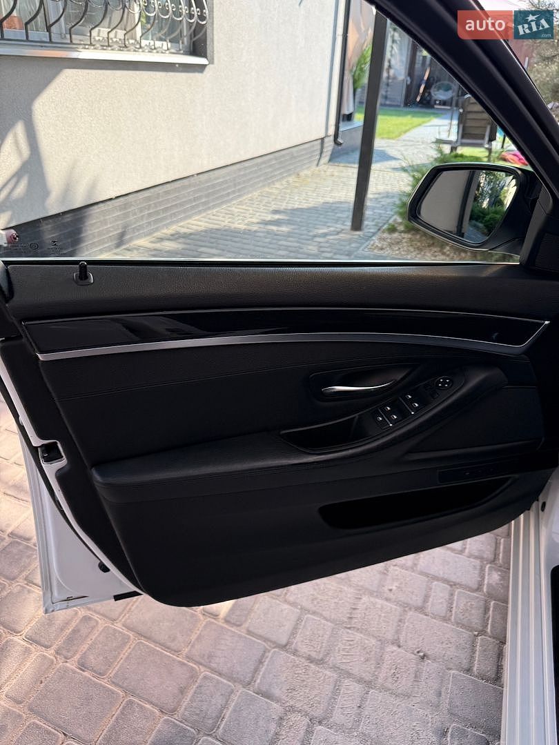 BMW 5 Series 2015 VIN WBA5E7101FD675966 фото оголошення 38 з 51