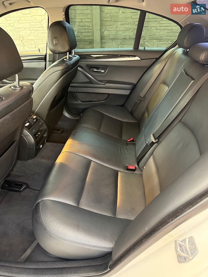 BMW 5 Series 2015 VIN WBA5E7101FD675966 фото оголошення 40 з 51