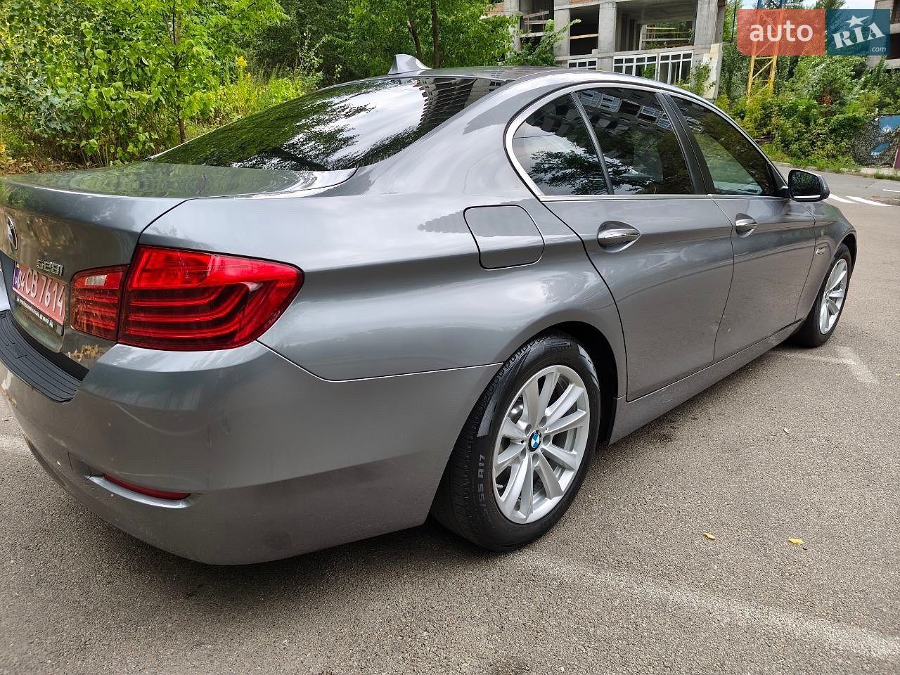 BMW 5 Series 2014 VIN WBA5A5C55ED505228 фото оголошення 3 з 27