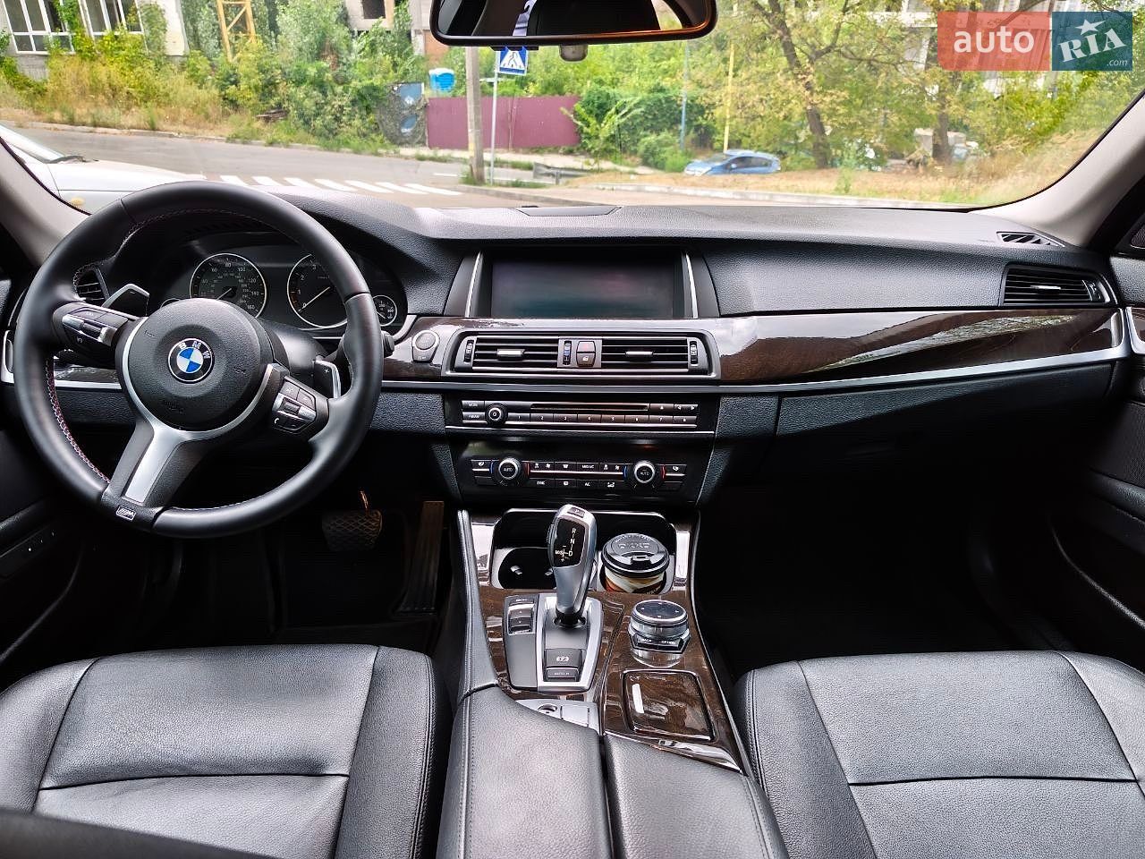 BMW 5 Series 2014 VIN WBA5A5C55ED505228 фото оголошення 11 з 27