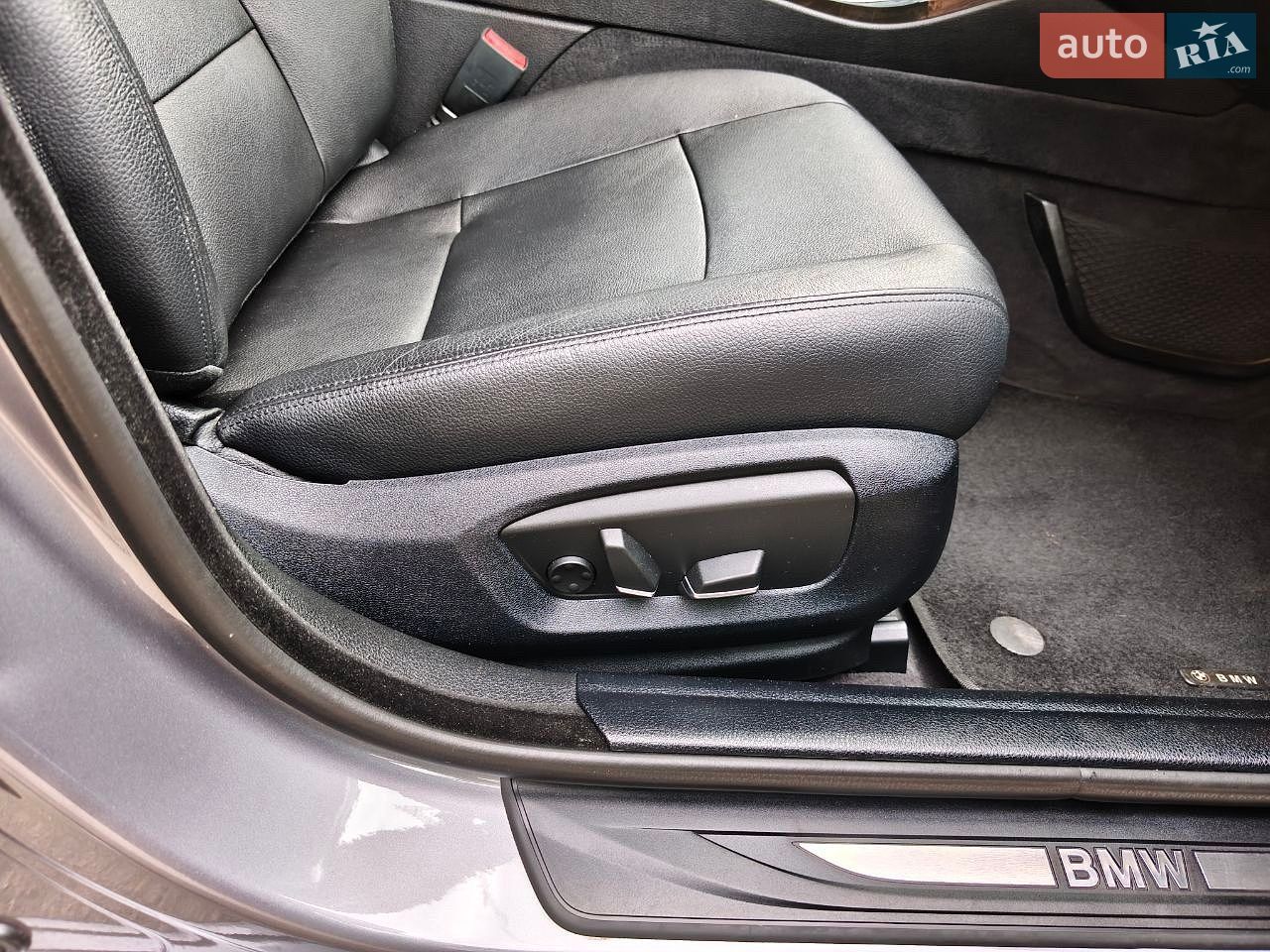 BMW 5 Series 2014 VIN WBA5A5C55ED505228 фото оголошення 14 з 27