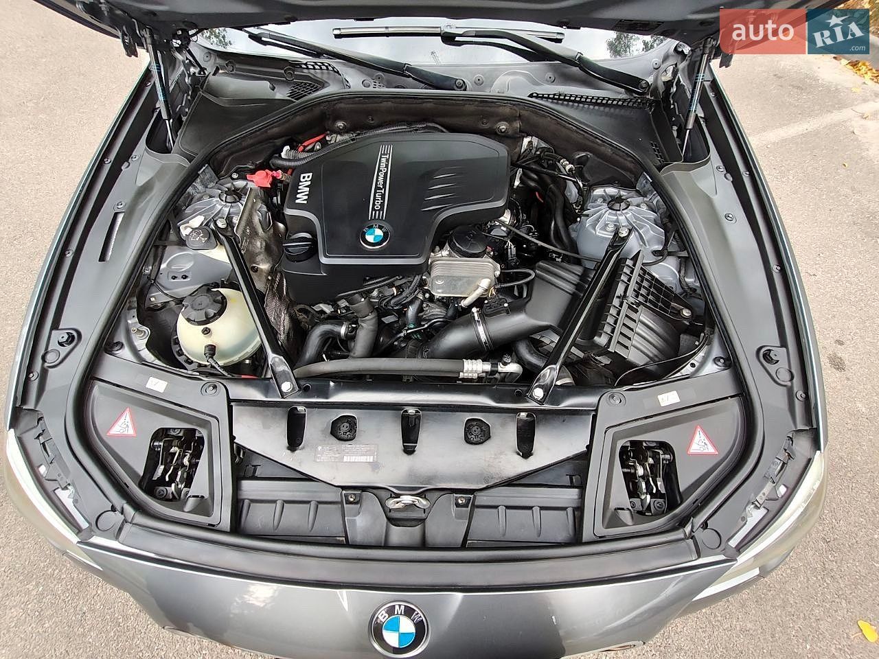BMW 5 Series 2014 VIN WBA5A5C55ED505228 фото оголошення 18 з 27