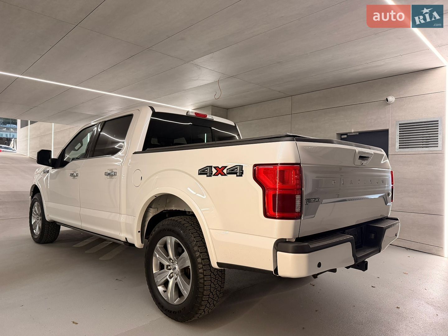 Ford F-150 2019 VIN 1FTEW1E54KFD20579 фото оголошення 5 з 41