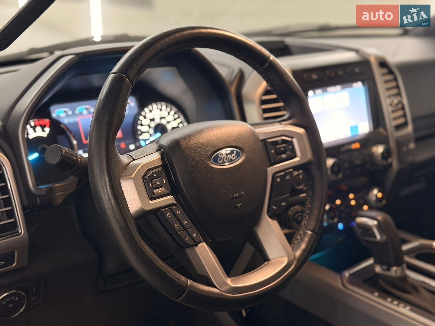 Ford F-150 2019 VIN 1FTEW1E54KFD20579 фото оголошення 16 з 41