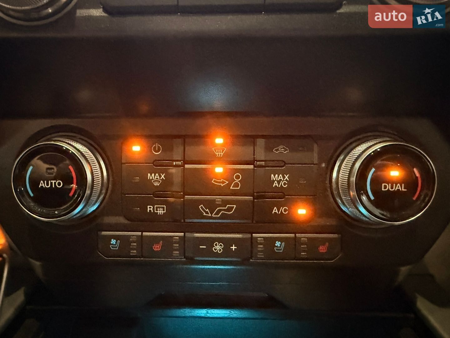 Ford F-150 2019 VIN 1FTEW1E54KFD20579 фото оголошення 35 з 41