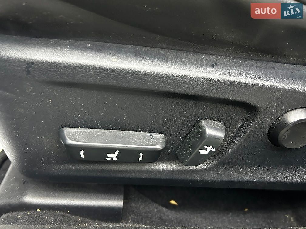 Lexus IS 2014 VIN JTHCF1D2XE5013019 фото оголошення 13 з 23