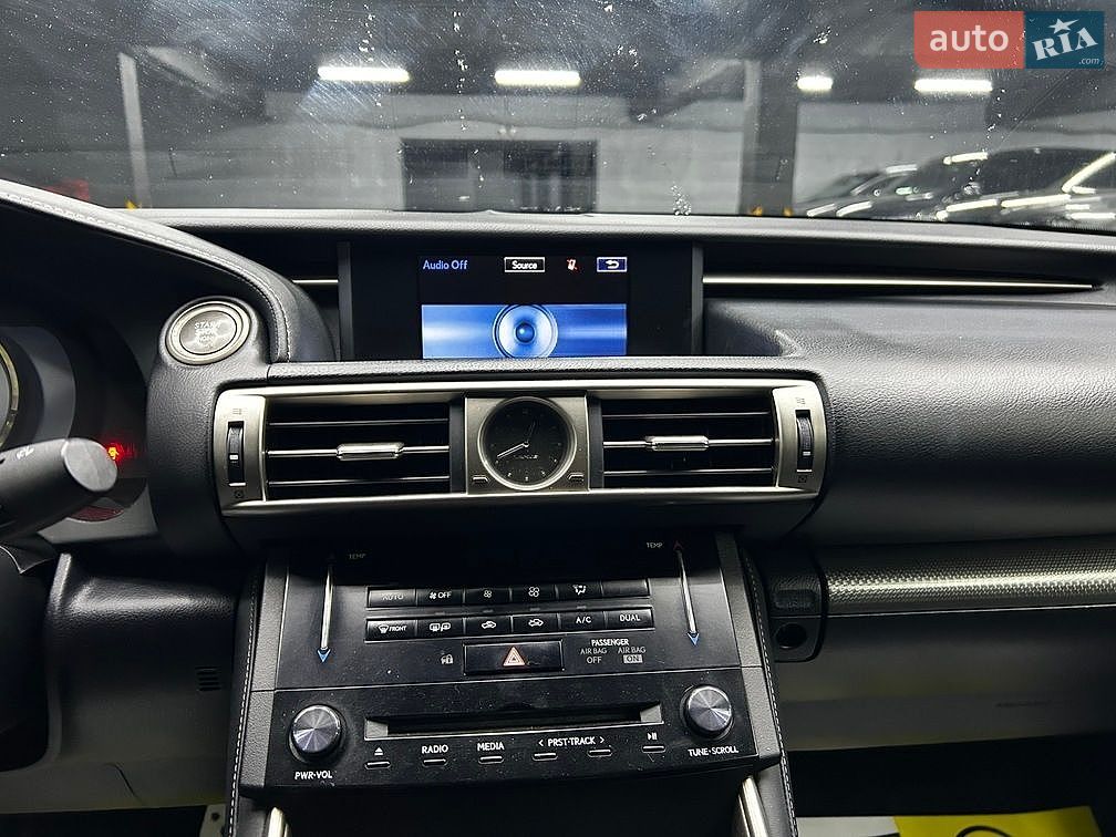 Lexus IS 2014 VIN JTHCF1D2XE5013019 фото оголошення 18 з 23