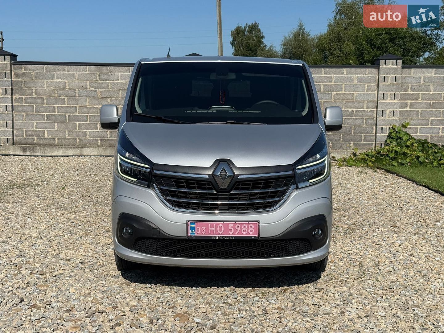 Renault Trafic 2019 VIN VF1FL000364164019 фото оголошення 2 з 14