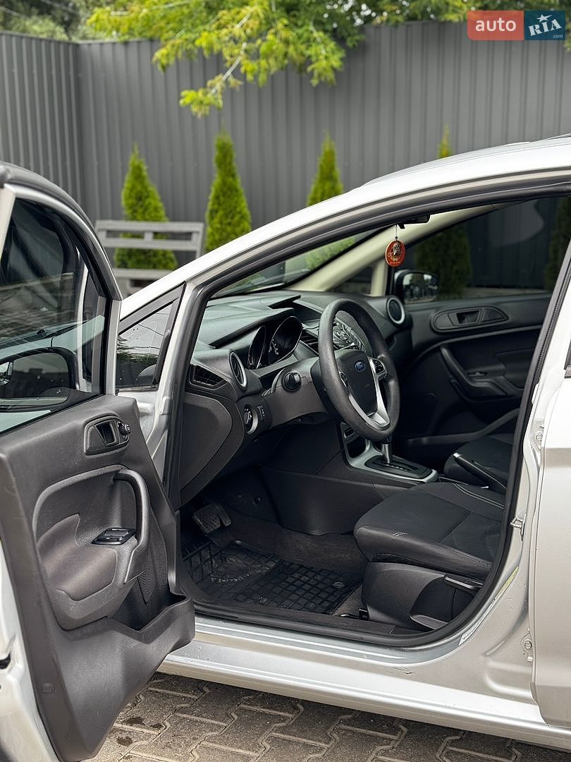 Ford Fiesta 2018 VIN 3FADP4EJ9JM133558 фото оголошення 15 з 17