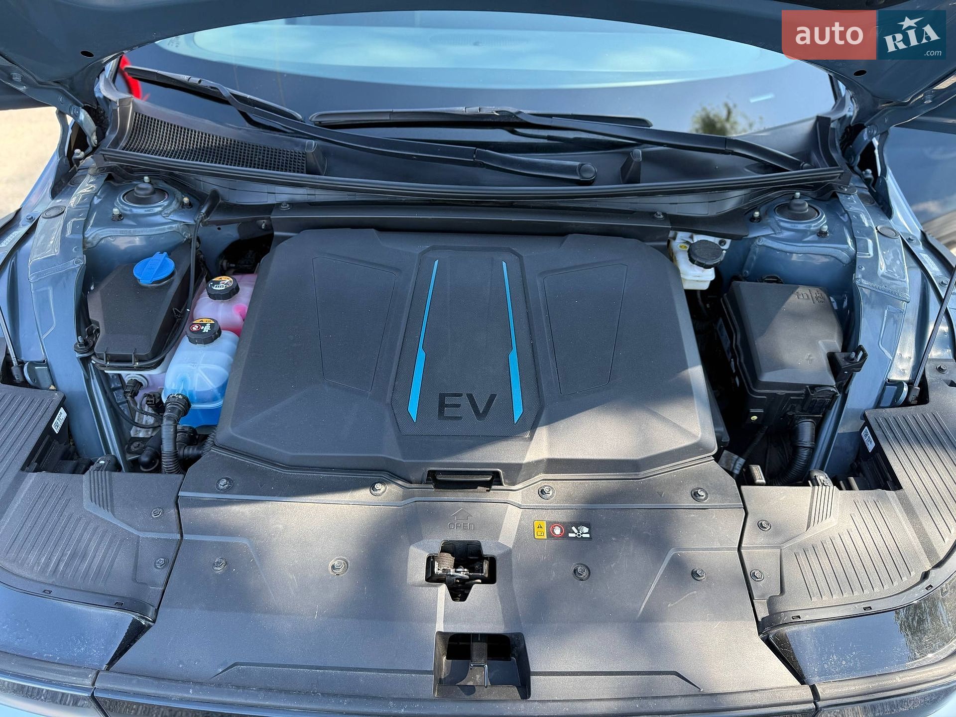Hyundai Ioniq 5 2022 VIN KM8KMDAFXNU100903 фото оголошення 14 з 33