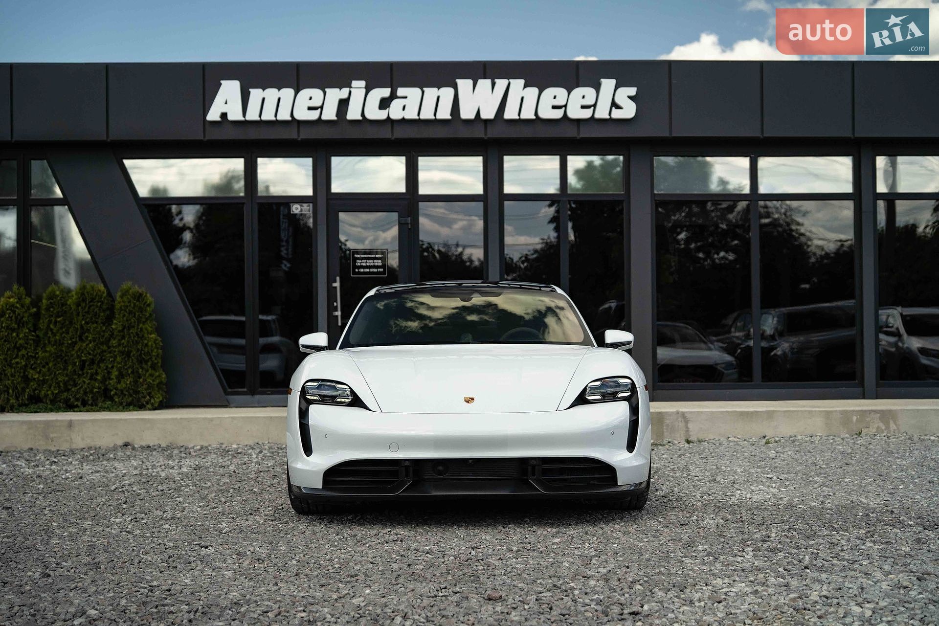 Porsche Taycan 2020 VIN WP0AC2Y18LSA71530 фото оголошення 2 з 49