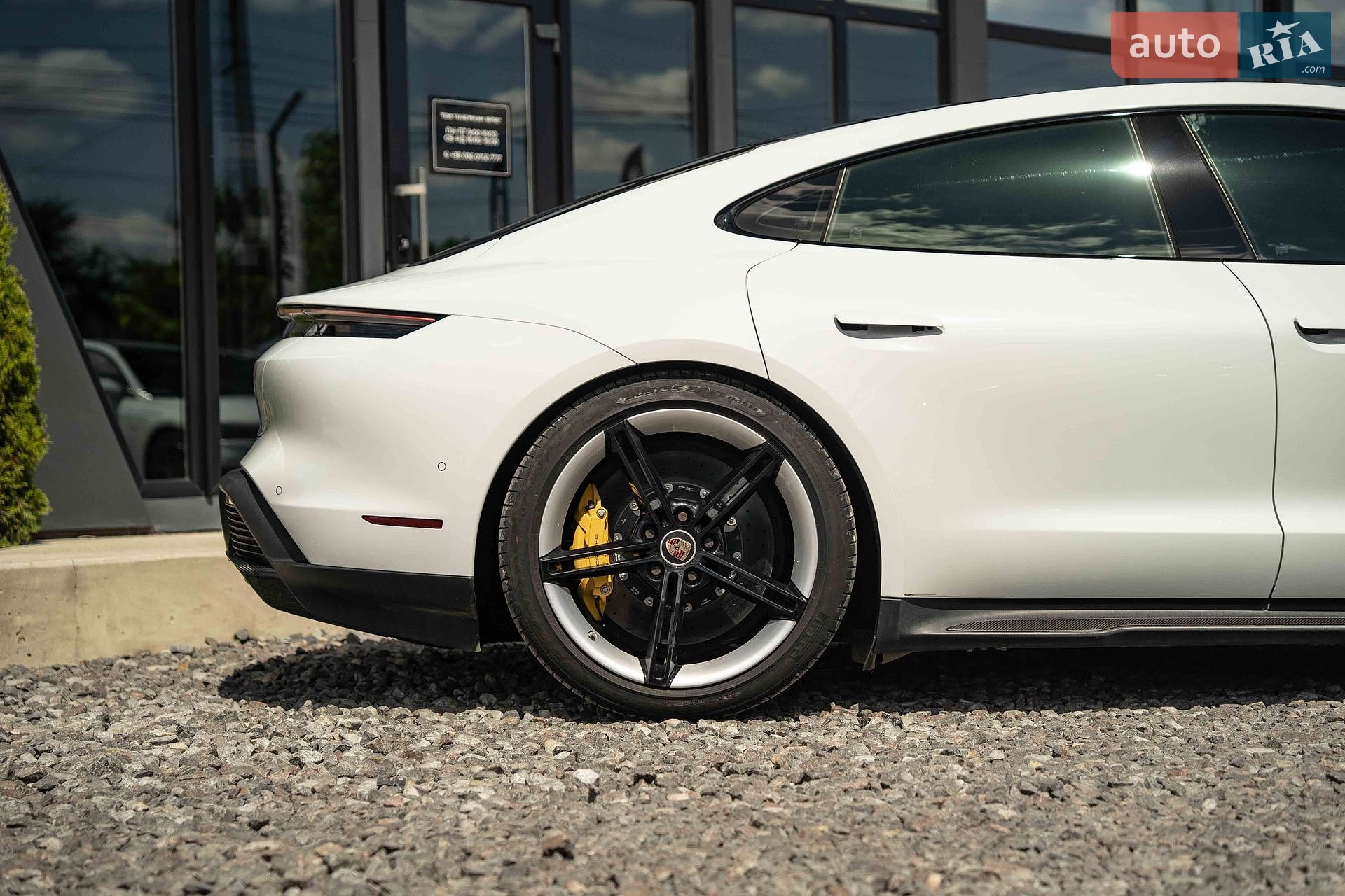 Porsche Taycan 2020 VIN WP0AC2Y18LSA71530 фото оголошення 8 з 49