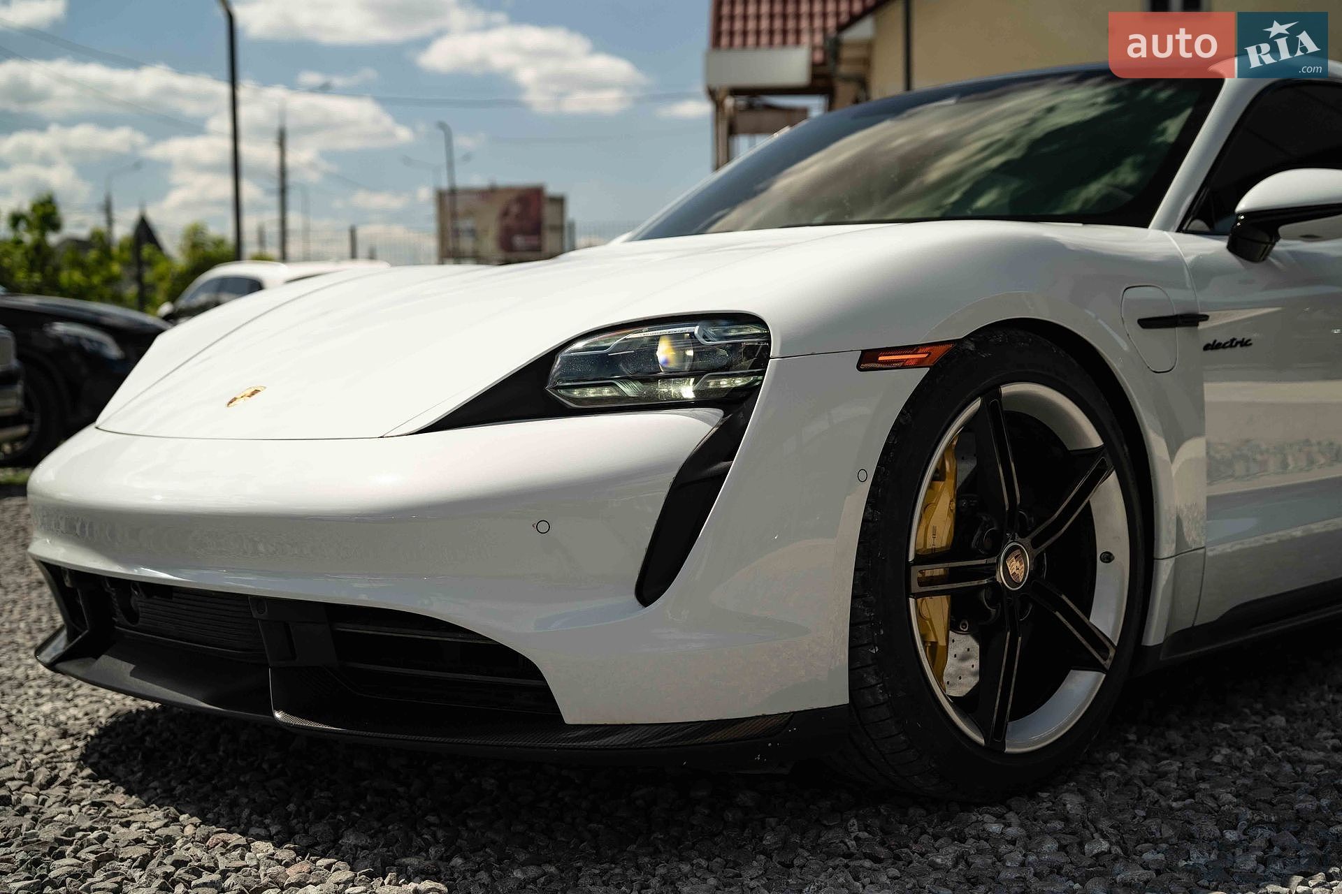 Porsche Taycan 2020 VIN WP0AC2Y18LSA71530 фото оголошення 17 з 49