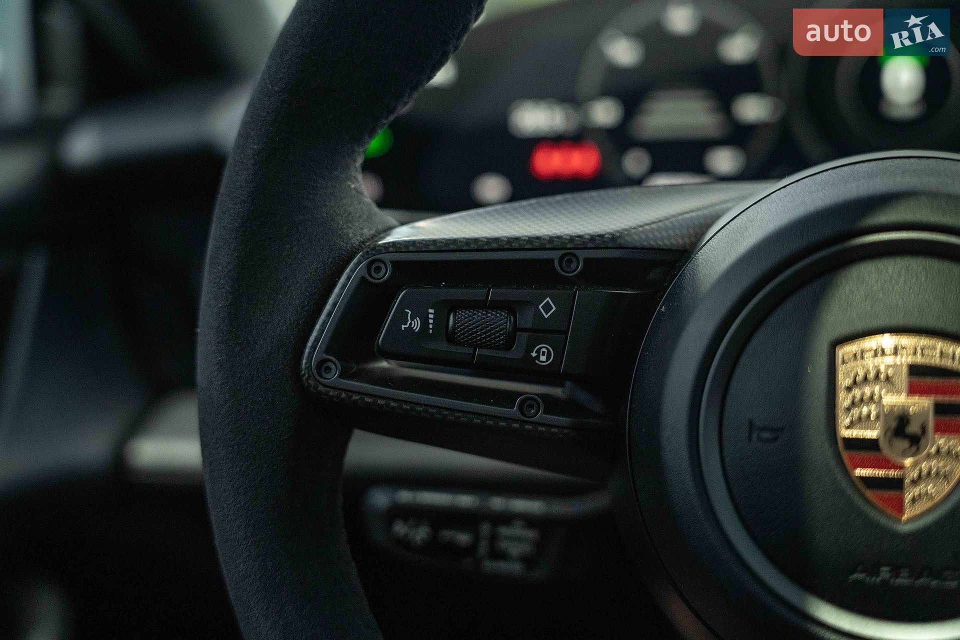 Porsche Taycan 2020 VIN WP0AC2Y18LSA71530 фото оголошення 30 з 49