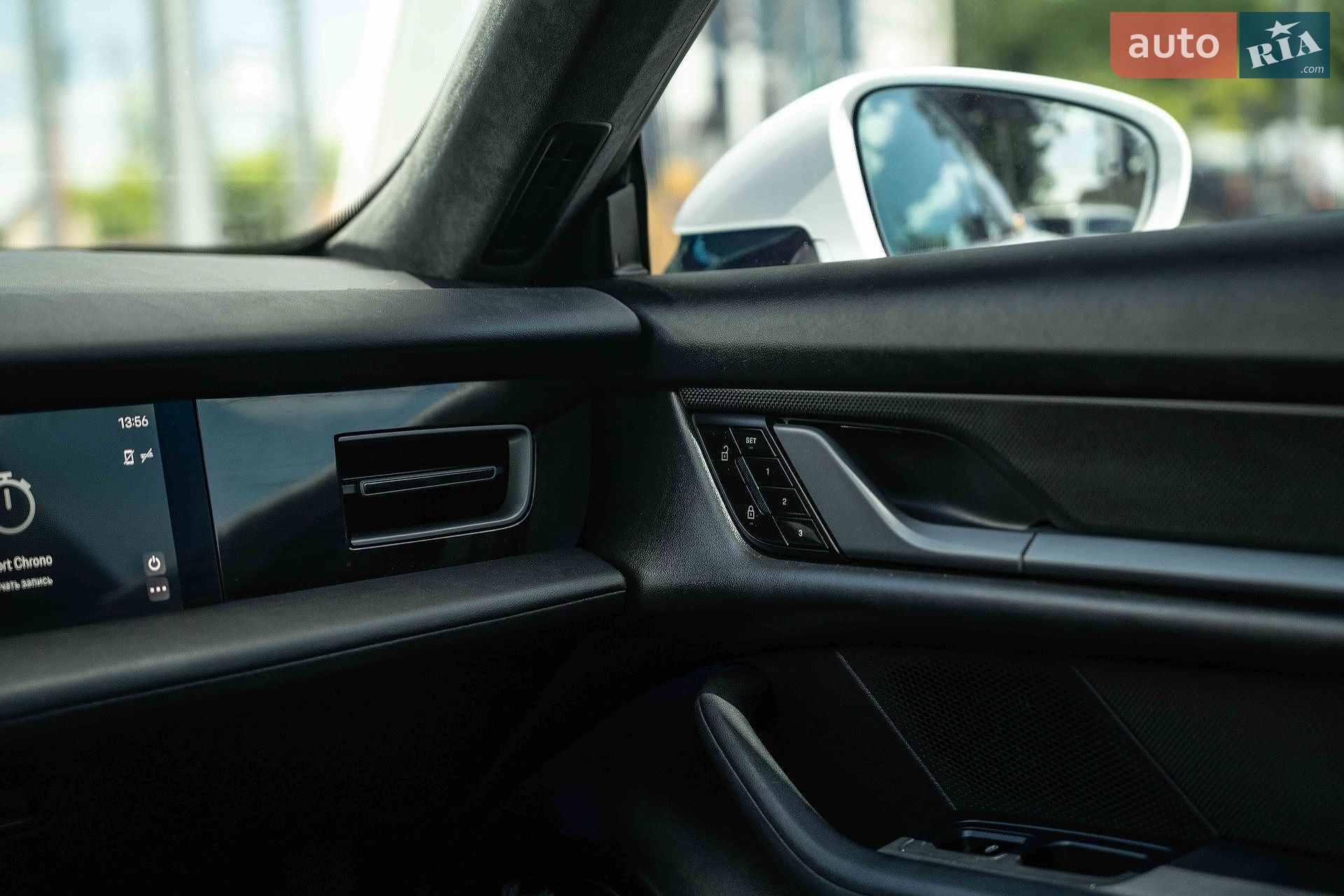 Porsche Taycan 2020 VIN WP0AC2Y18LSA71530 фото оголошення 41 з 49