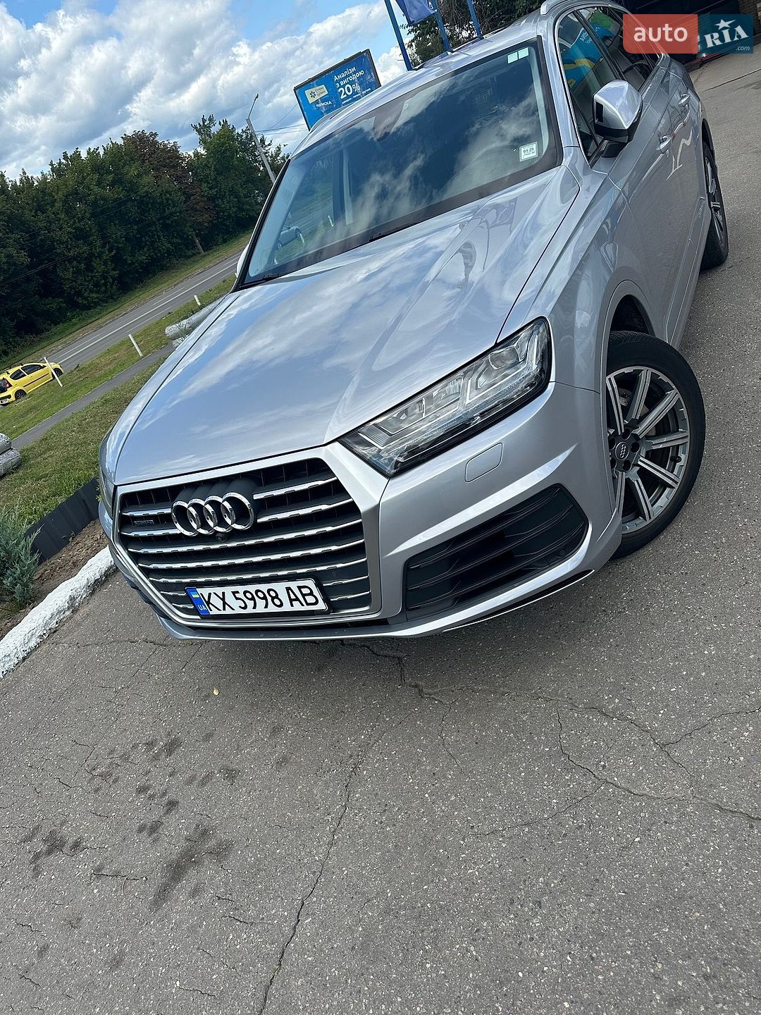 Audi Q7 2018 VIN WA1LAAF70KD023272 фото оголошення 2 з 5