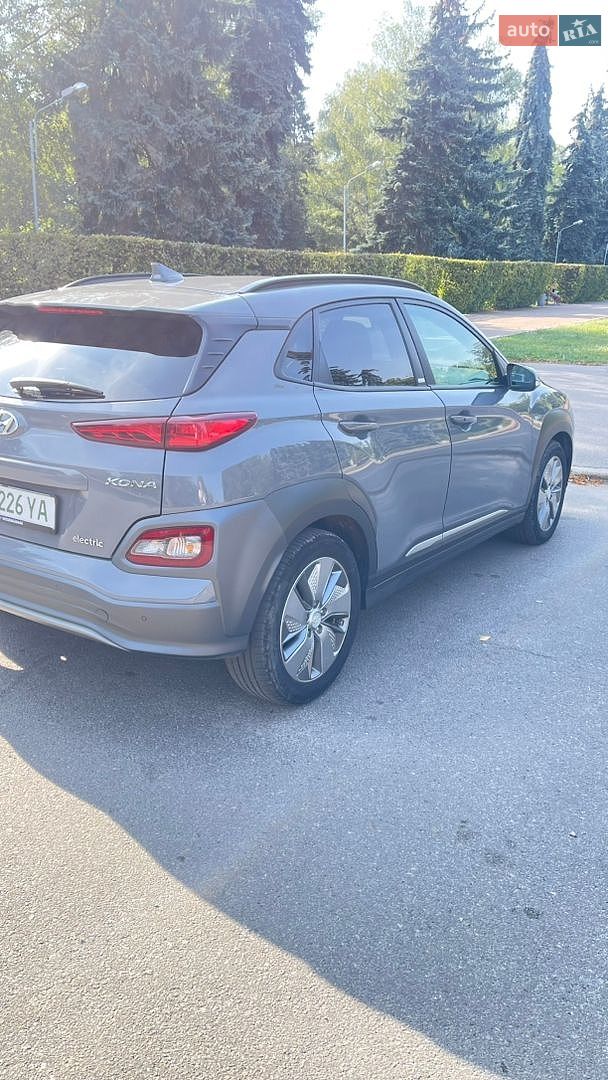 Hyundai Kona Electric 2020 VIN TMAK581GFLJ002487 фото оголошення 6 з 28