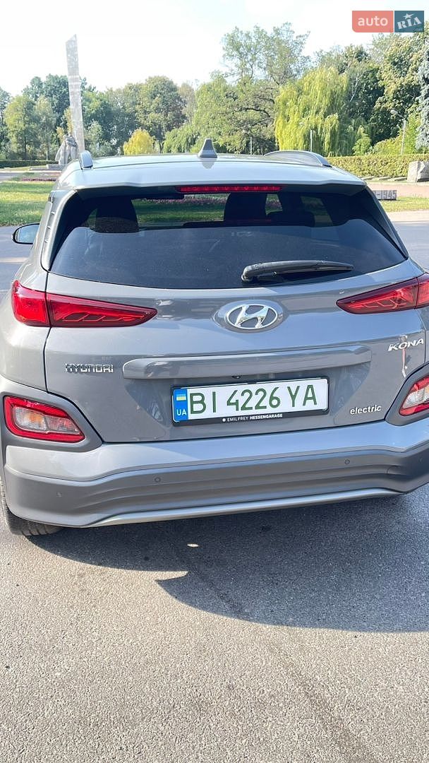 Hyundai Kona Electric 2020 VIN TMAK581GFLJ002487 фото оголошення 8 з 28