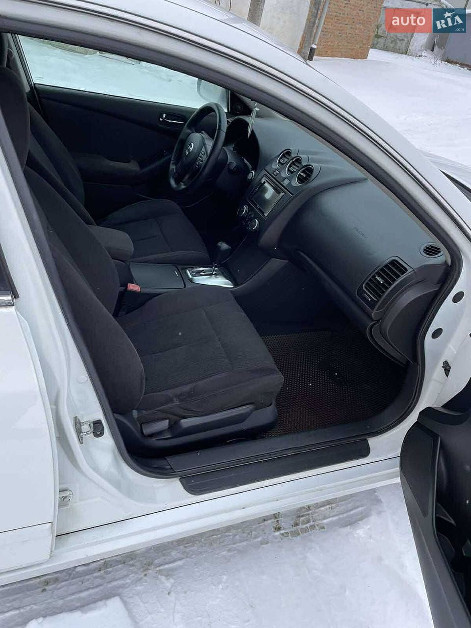 Nissan Altima 2011 VIN 1N4AL2AP5BN493852 фото оголошення 3 з 5