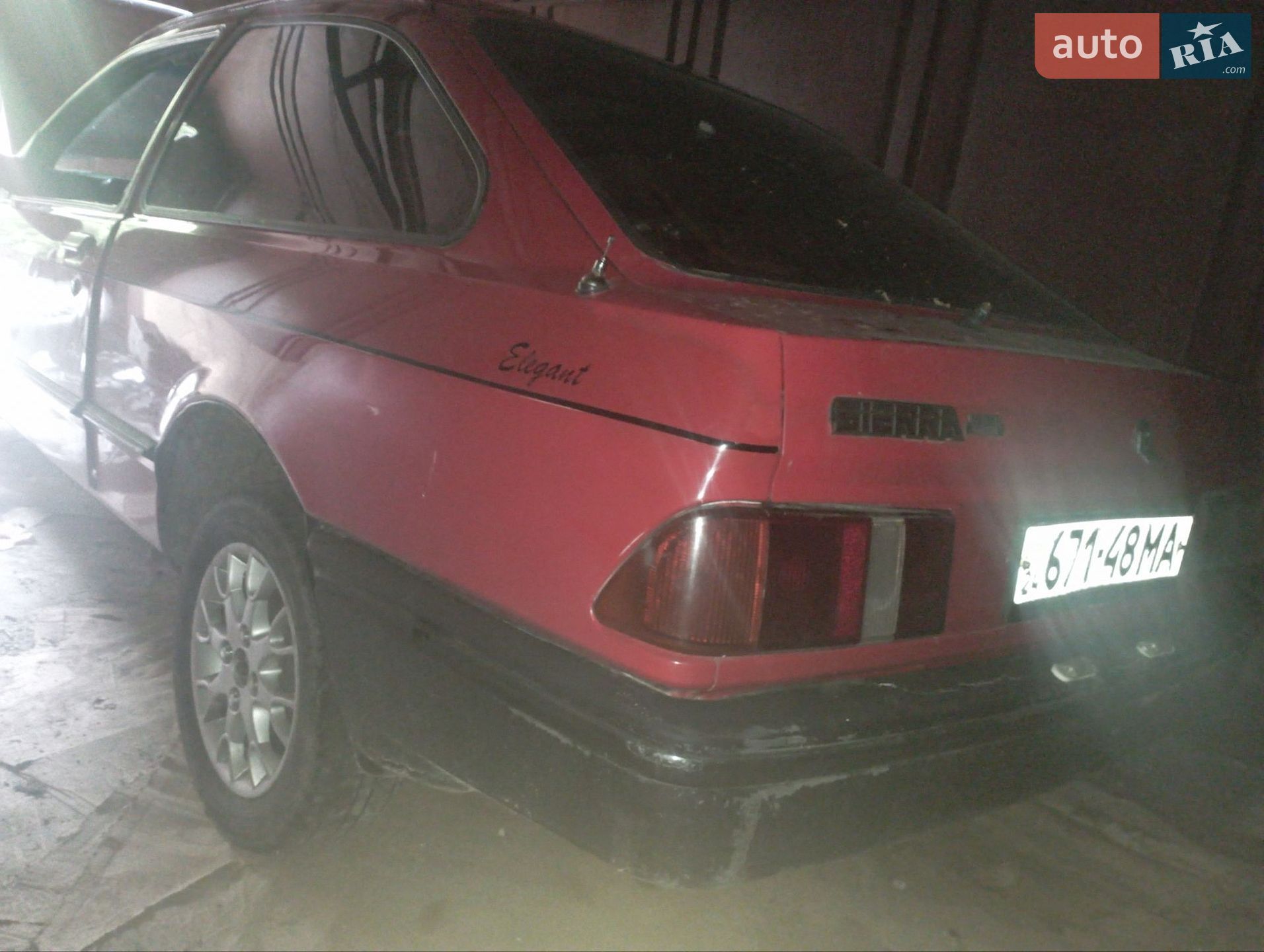 Ford Sierra 1983 VIN WF0EXXGBBEDP15985 фото оголошення 9 з 12