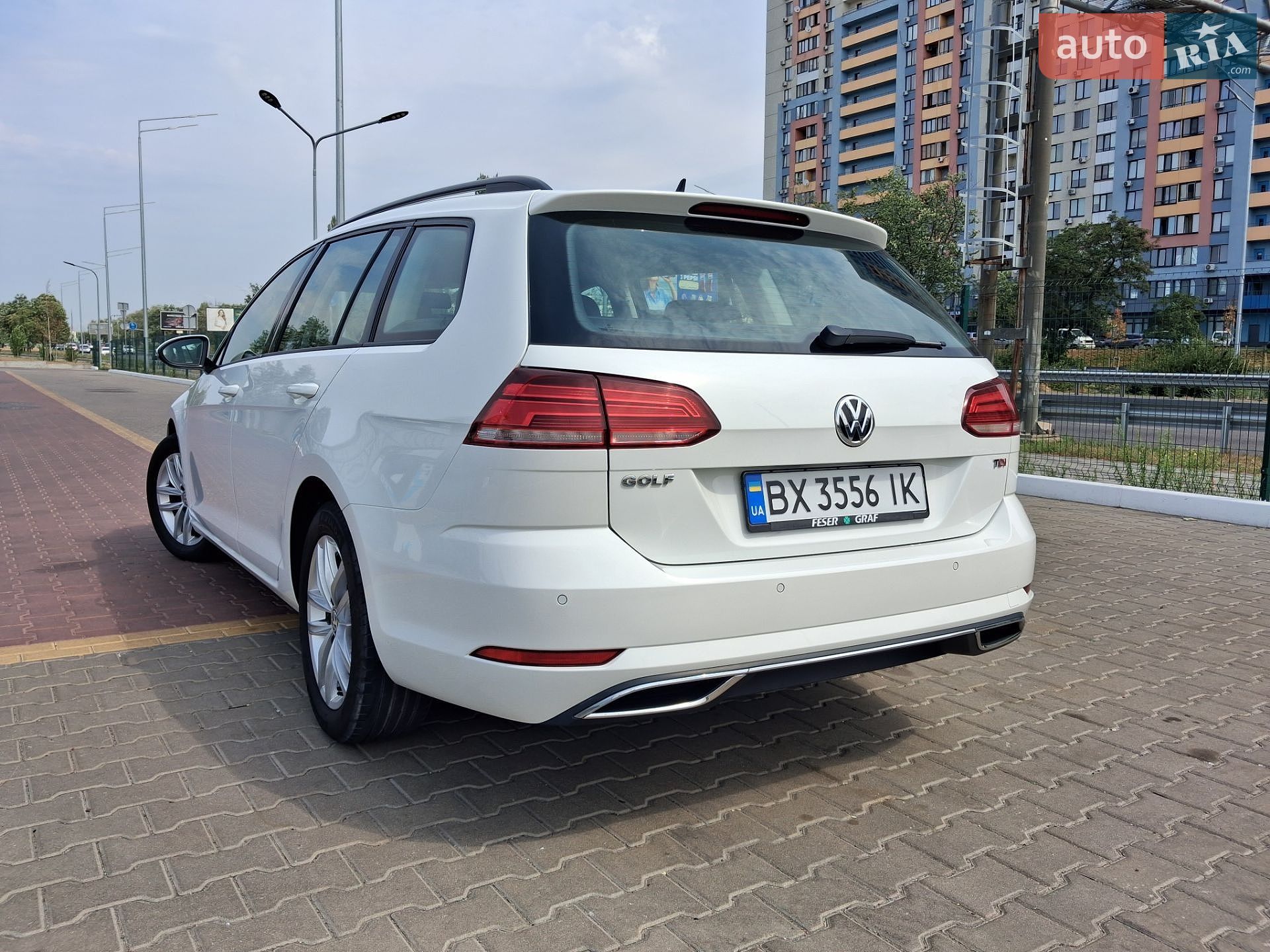 Volkswagen Golf 2017 VIN WVWZZZAUZJP528931 фото оголошення 8 з 33