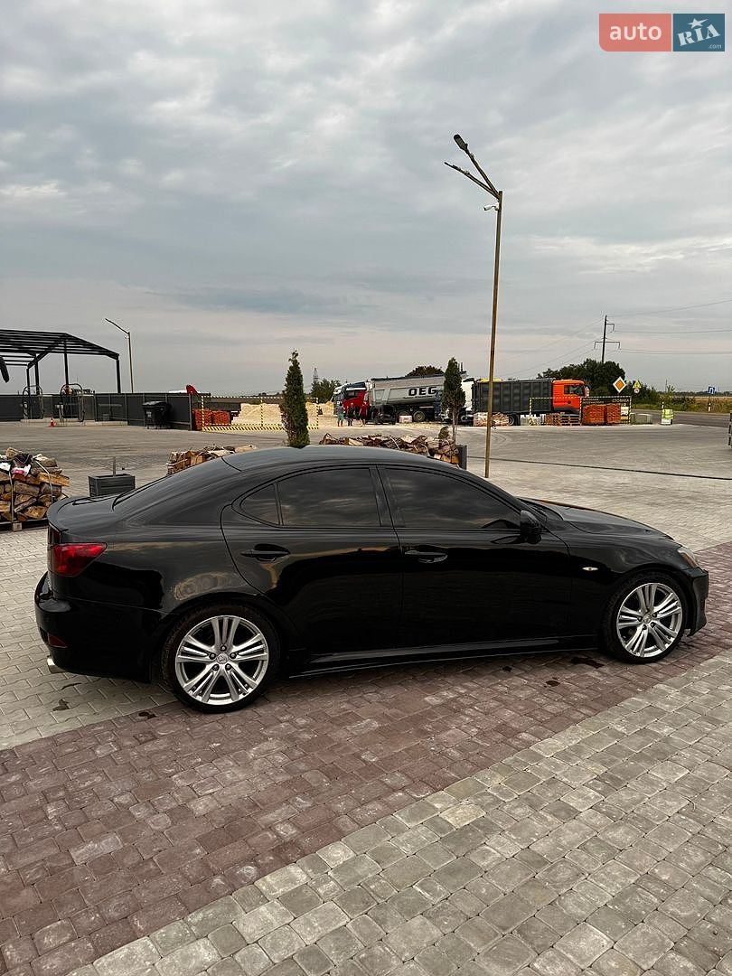 Lexus IS 2006 VIN JTHBB262902003716 фото оголошення 2 з 19