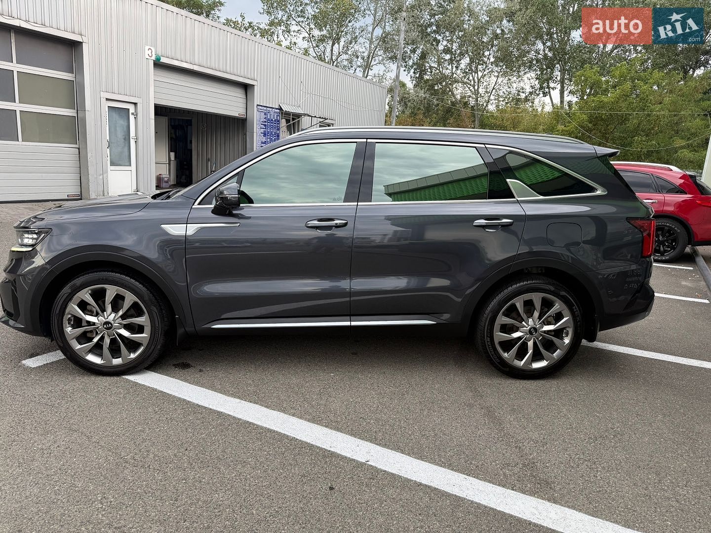 Kia Sorento 2020 VIN KNARG81BGMA023173 фото оголошення 3 з 34